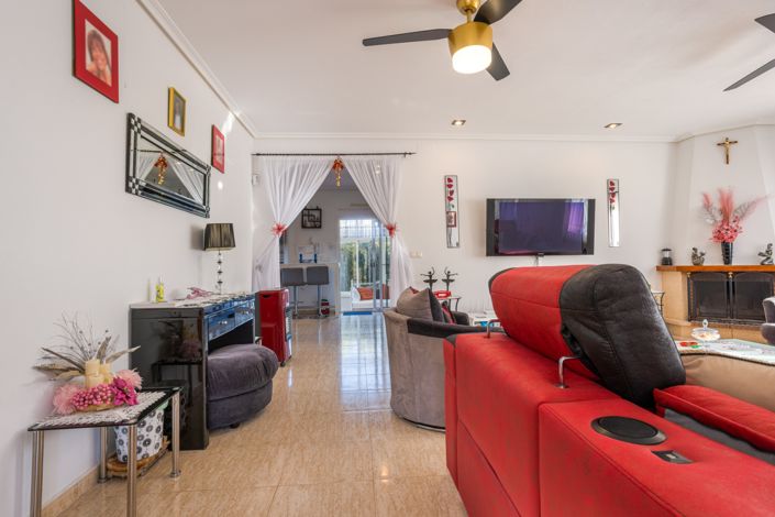 Image No.24-3 Bed Villa for sale
