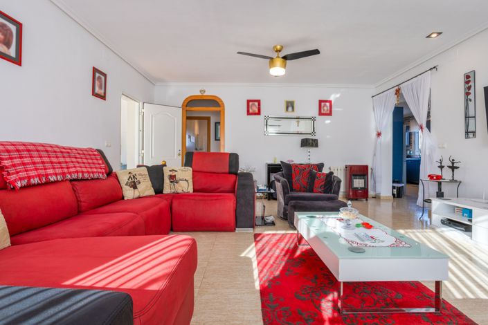 Image No.25-3 Bed Villa for sale