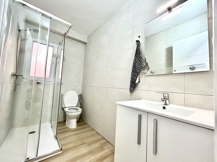 Image No.15-3 Bed Apartment for sale