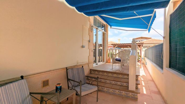 Image No.12-3 Bed Villa for sale