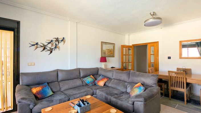 Image No.18-3 Bed Villa for sale