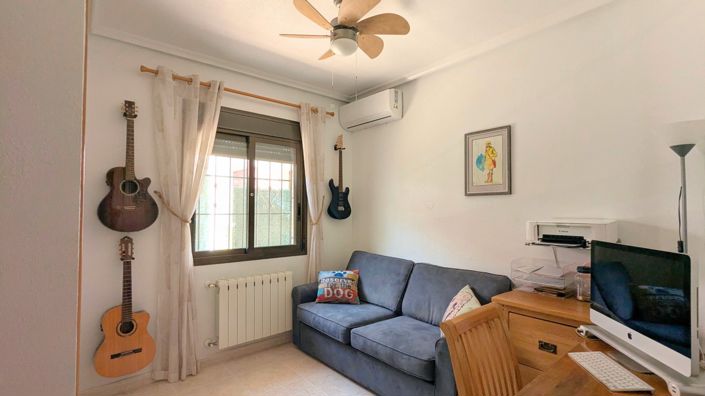 Image No.28-3 Bed Villa for sale