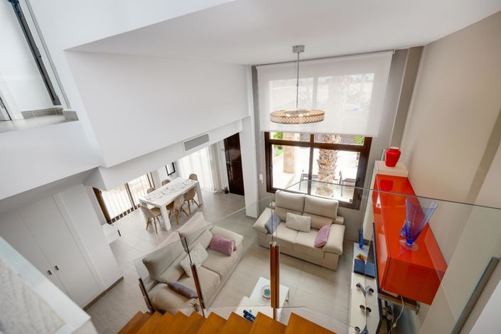 Image No.35-3 Bed Villa for sale