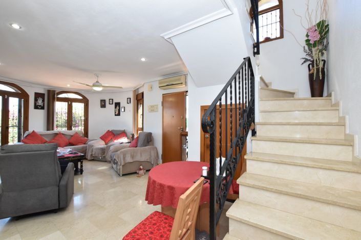 Image No.19-3 Bed Villa for sale