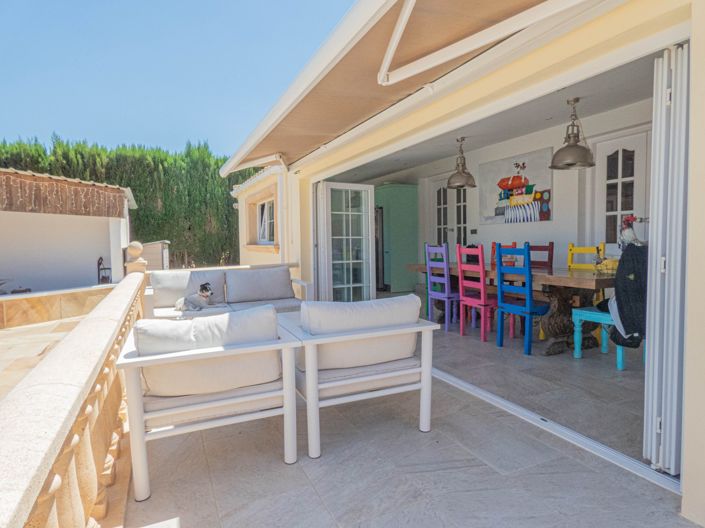 Image No.2-6 Bed Villa for sale