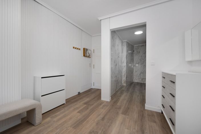 Image No.11-1 Bed Apartment for sale