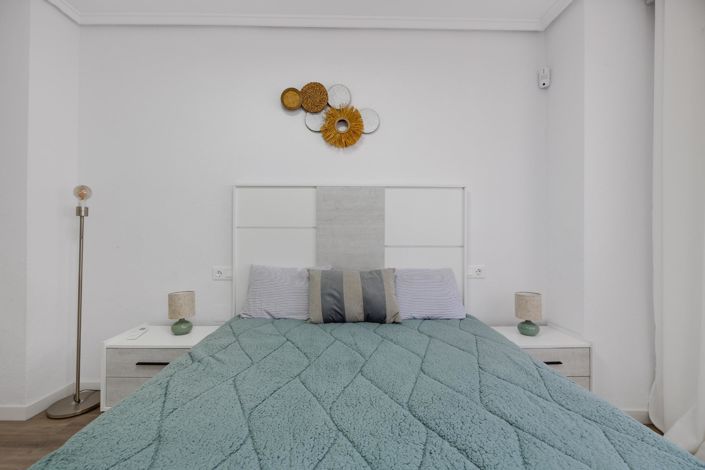 Image No.12-1 Bed Apartment for sale