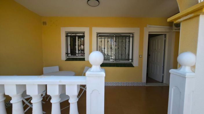 Image No.4-Appartement de 2 chambres à vendre à Torrevieja