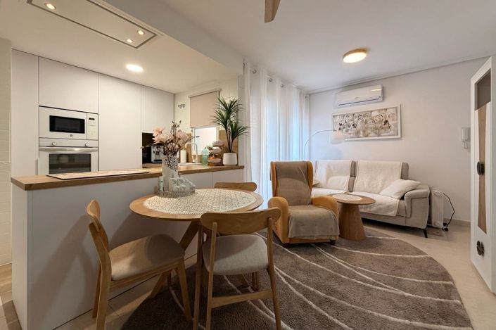Image No.2-Appartement de 3 chambres à vendre à Torrevieja