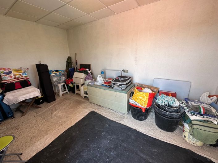 Image No.17-3 Bed Property for sale