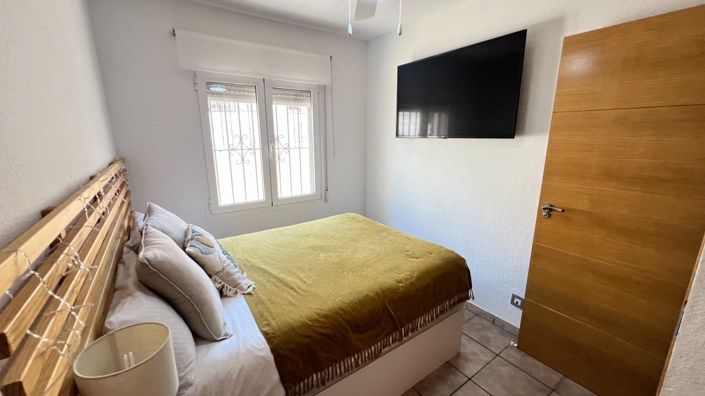 Image No.47-3 Bed Property for sale