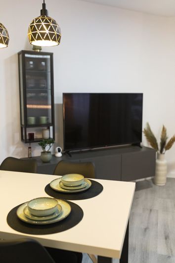 Image No.22-2 Bed Apartment for sale