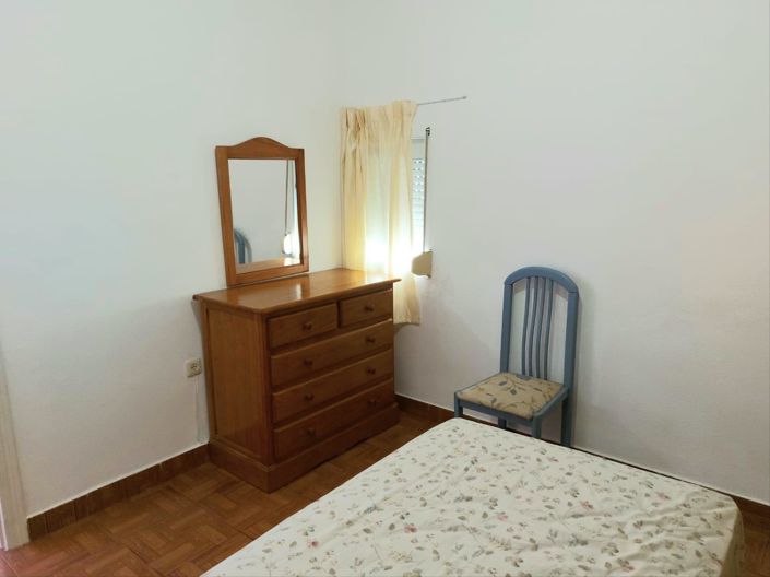 Image No.17-3 Bed Apartment for sale