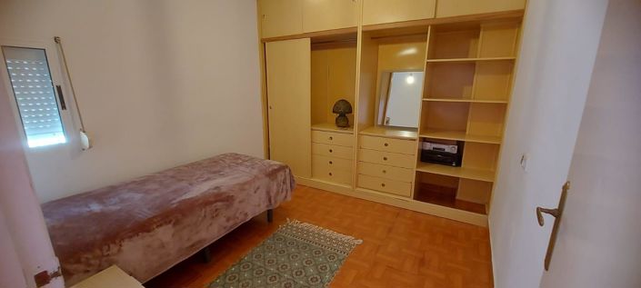 Image No.22-3 Bed Apartment for sale