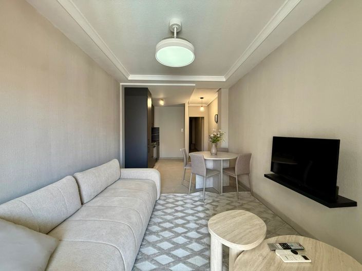 Image No.18-2 Bed Apartment for sale