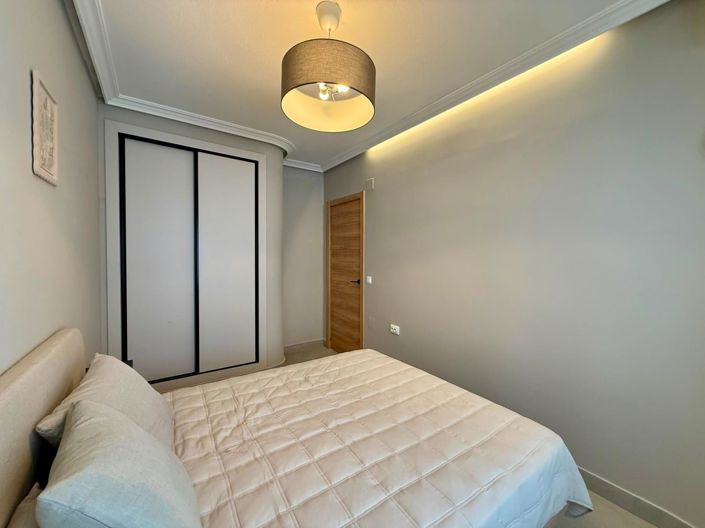 Image No.21-2 Bed Apartment for sale