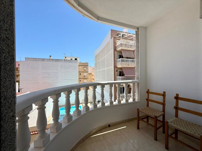Image No.23-2 Bed Apartment for sale