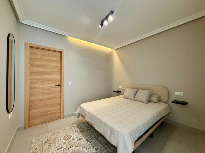 Image No.26-2 Bed Apartment for sale