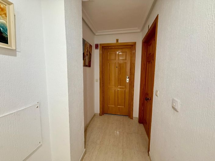 Image No.32-2 Bed Apartment for sale