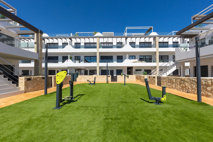 Image No.32-2 Bed Apartment for sale
