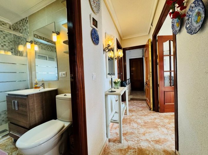 Image No.23-2 Bed Apartment for sale