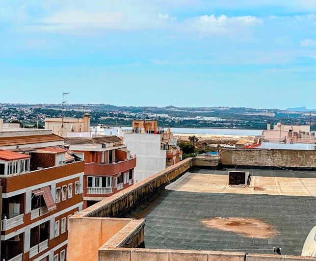 Image No.31-Appartement de 2 chambres à vendre à Torrevieja