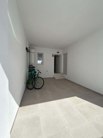 Image No.23-2 Bed Apartment for sale