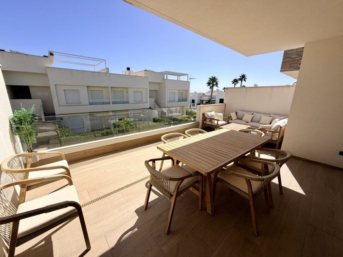Image No.23-2 Bed Apartment for sale