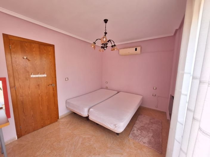 Image No.23-3 Bed Apartment for sale