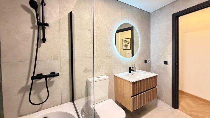 Image No.17-3 Bed Apartment for sale