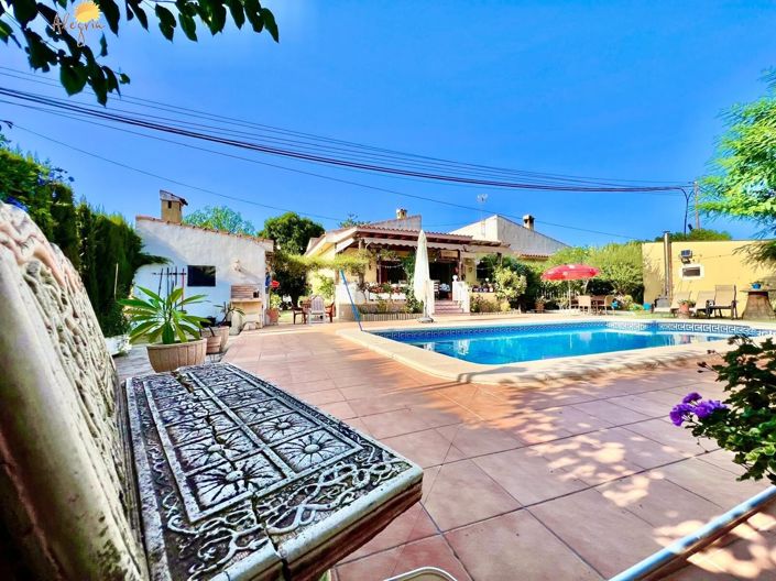 Image No.32-4 Bed Villa for sale