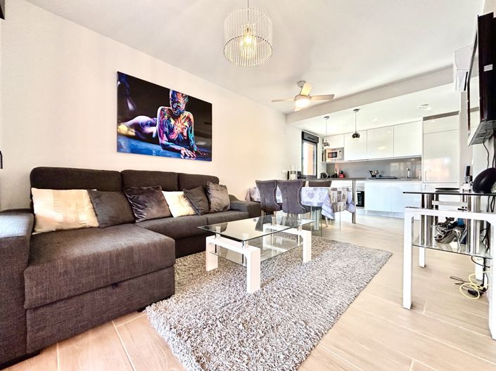 Image No.10-2 Bed Apartment for sale