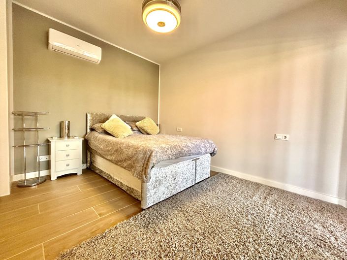 Image No.16-2 Bed Apartment for sale