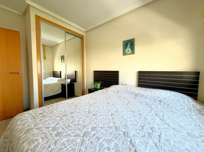 Image No.16-2 Bed Apartment for sale