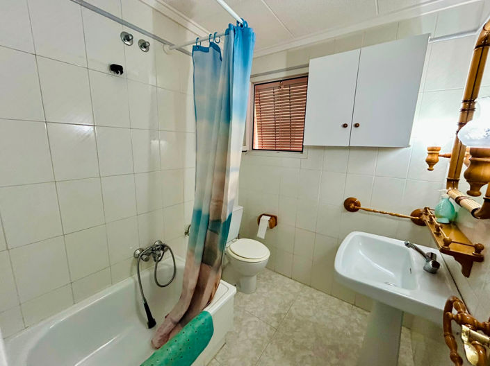Image No.13-3 Bed Apartment for sale