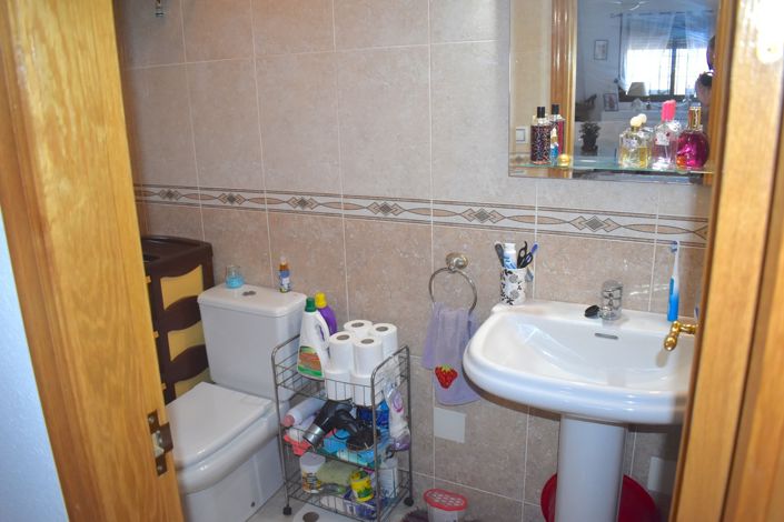 Image No.17-3 Bed Villa for sale