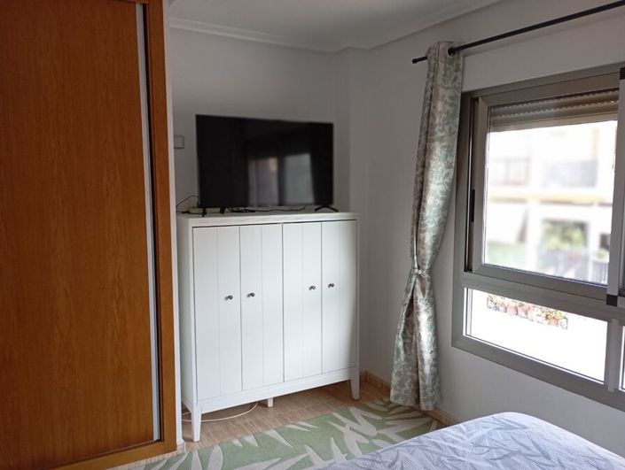 Image No.23-3 Bed Property for sale