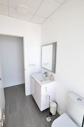 Image No.40-3 Bed Apartment for sale