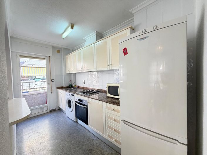 Image No.40-2 Bed Apartment for sale