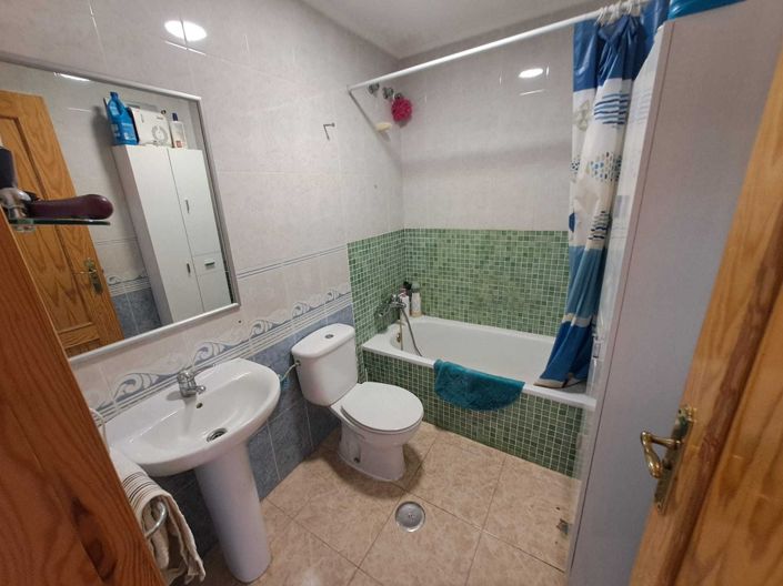 Image No.6-2 Bed Apartment for sale