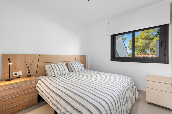 Image No.19-3 Bed Apartment for sale