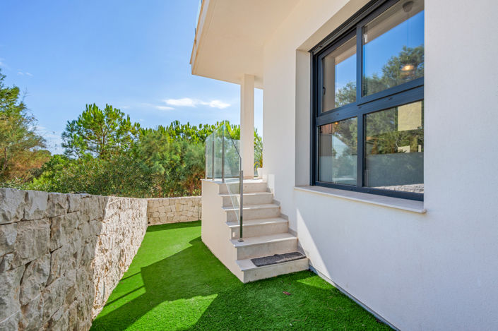 Image No.27-3 Bed Apartment for sale