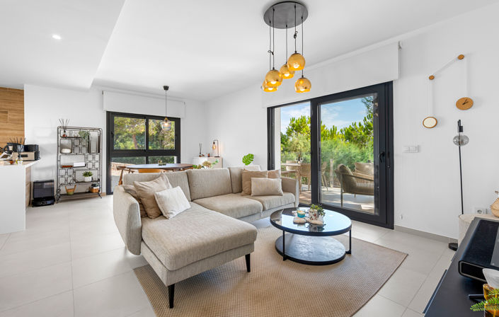 Image No.6-3 Bed Apartment for sale