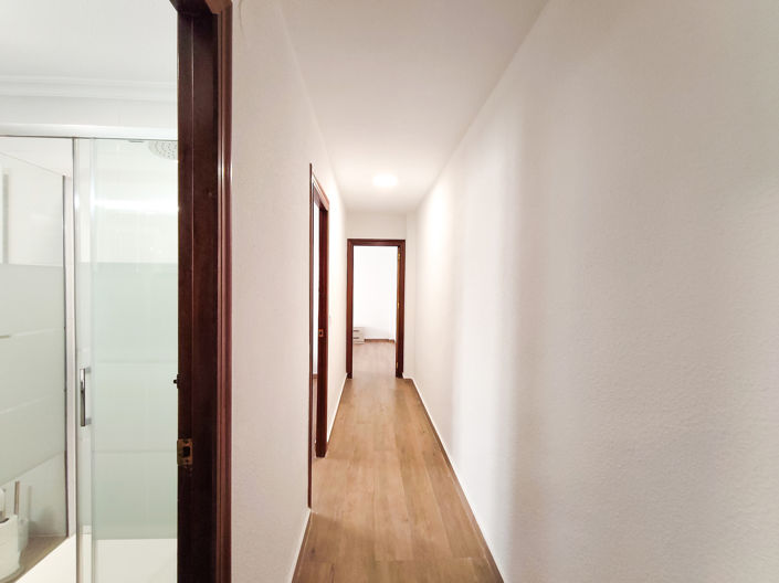 Image No.13-3 Bed Apartment for sale