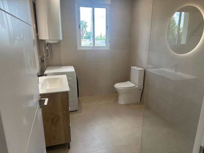 Image No.15-3 Bed Villa for sale