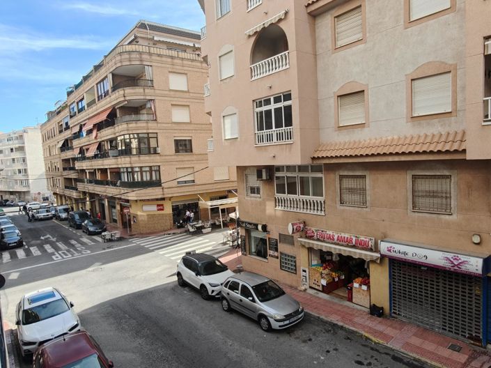 Image No.13-2 Bed Apartment for sale