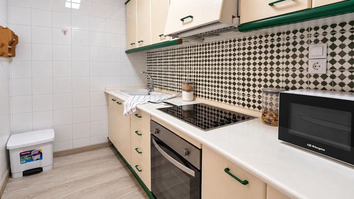 Image No.17-1 Bed Apartment for sale