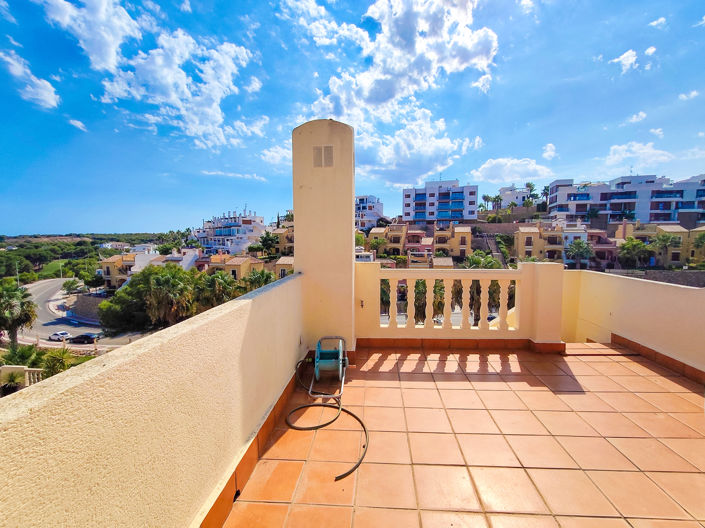 Image No.28-3 Bed Villa for sale