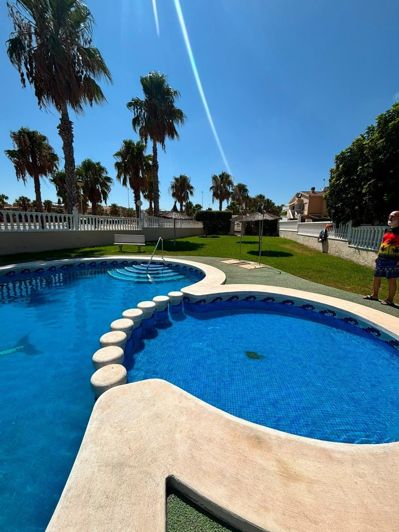 Image No.31-Villa de 2 chambres à vendre à Orihuela Costa