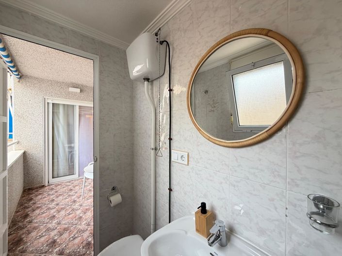 Image No.24-2 Bed Apartment for sale